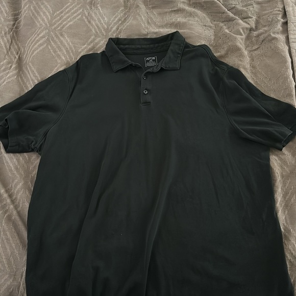 Apt. 9 collard T-Shirt - Picture 2 of 2